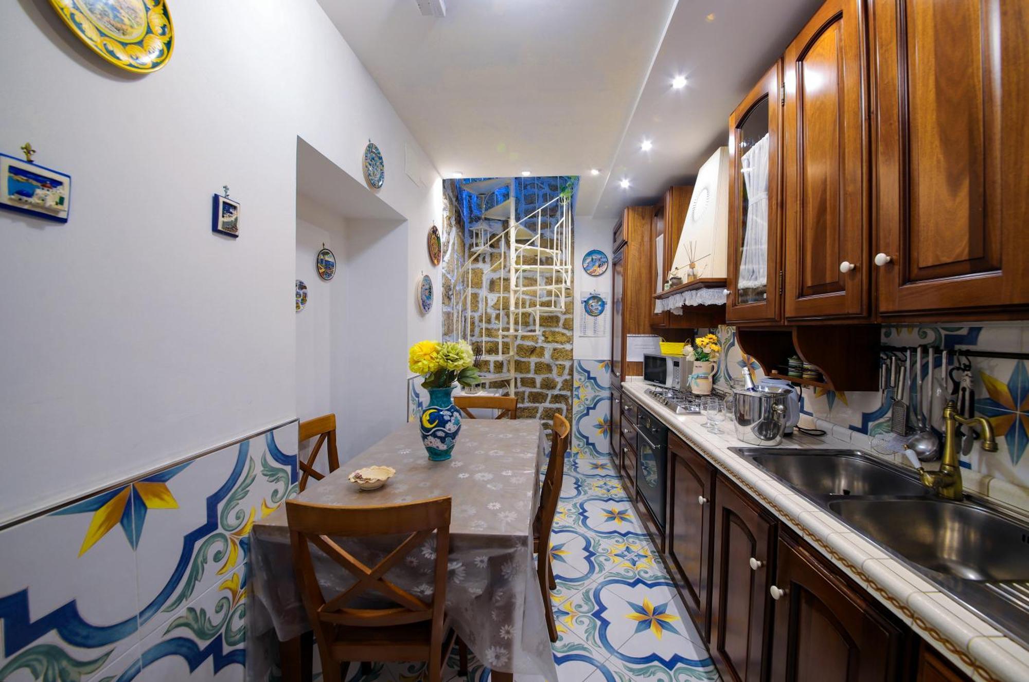 Giallo Napoletano Home Napoli Bagian luar foto