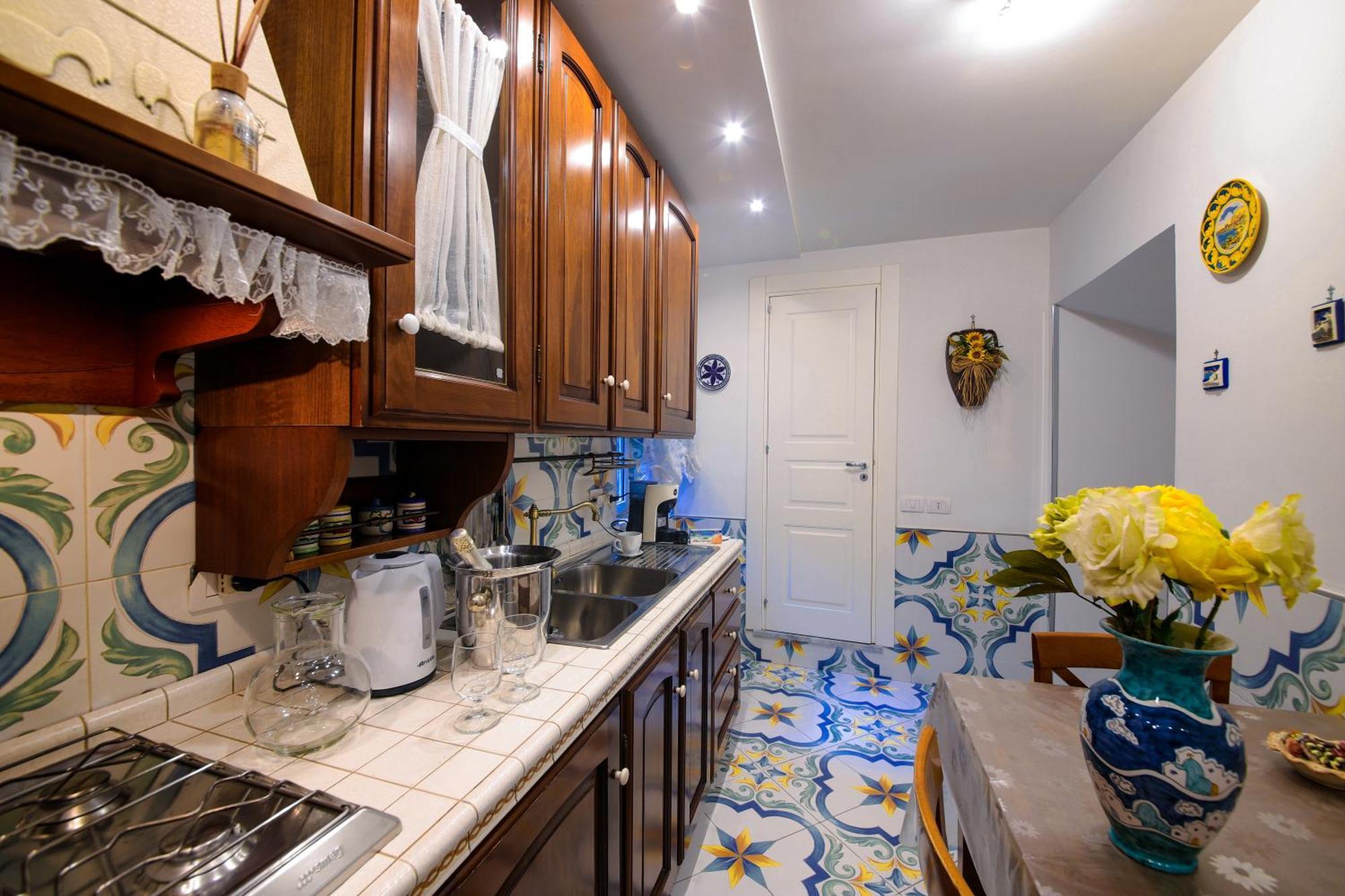 Giallo Napoletano Home Napoli Bagian luar foto