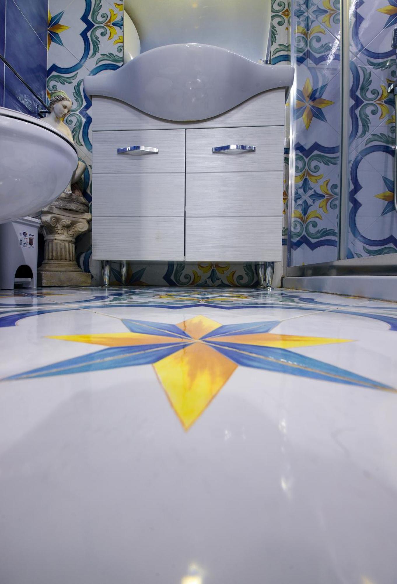 Giallo Napoletano Home Napoli Bagian luar foto