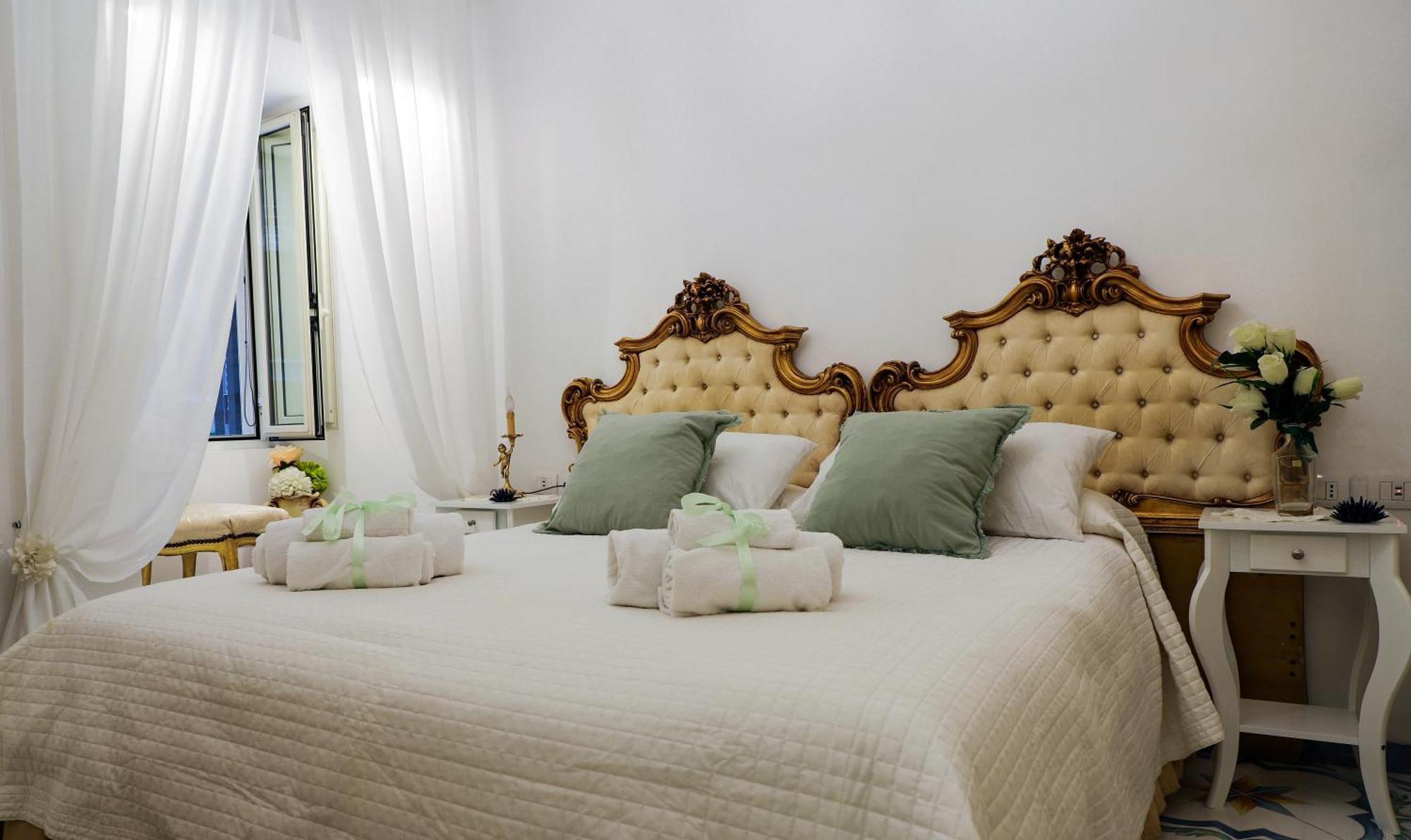 Giallo Napoletano Home Napoli Bagian luar foto
